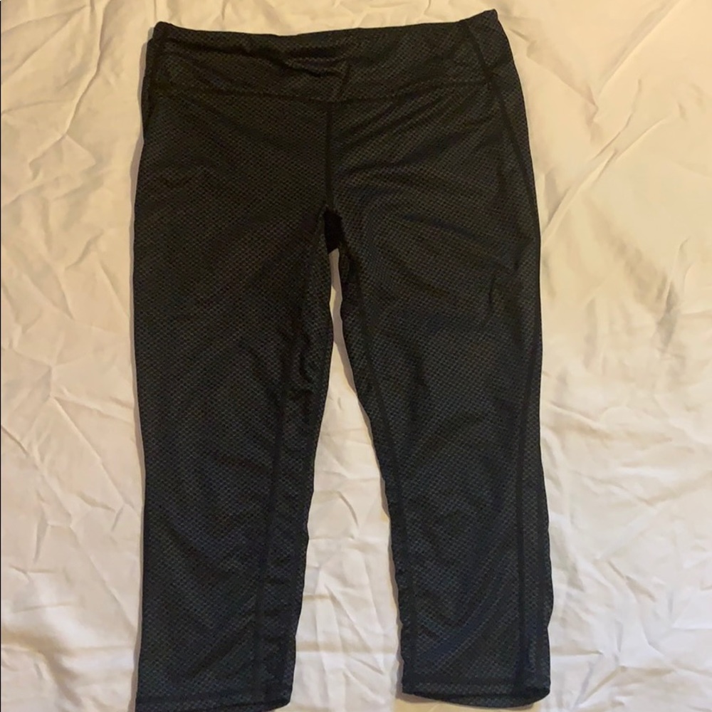 Gap Fit Capris
